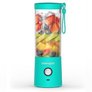 NEW Blendjet 16 oz. Portable Blender for Smoothies, Juices Mint Green